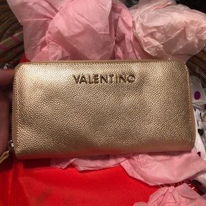 Valentino wallet